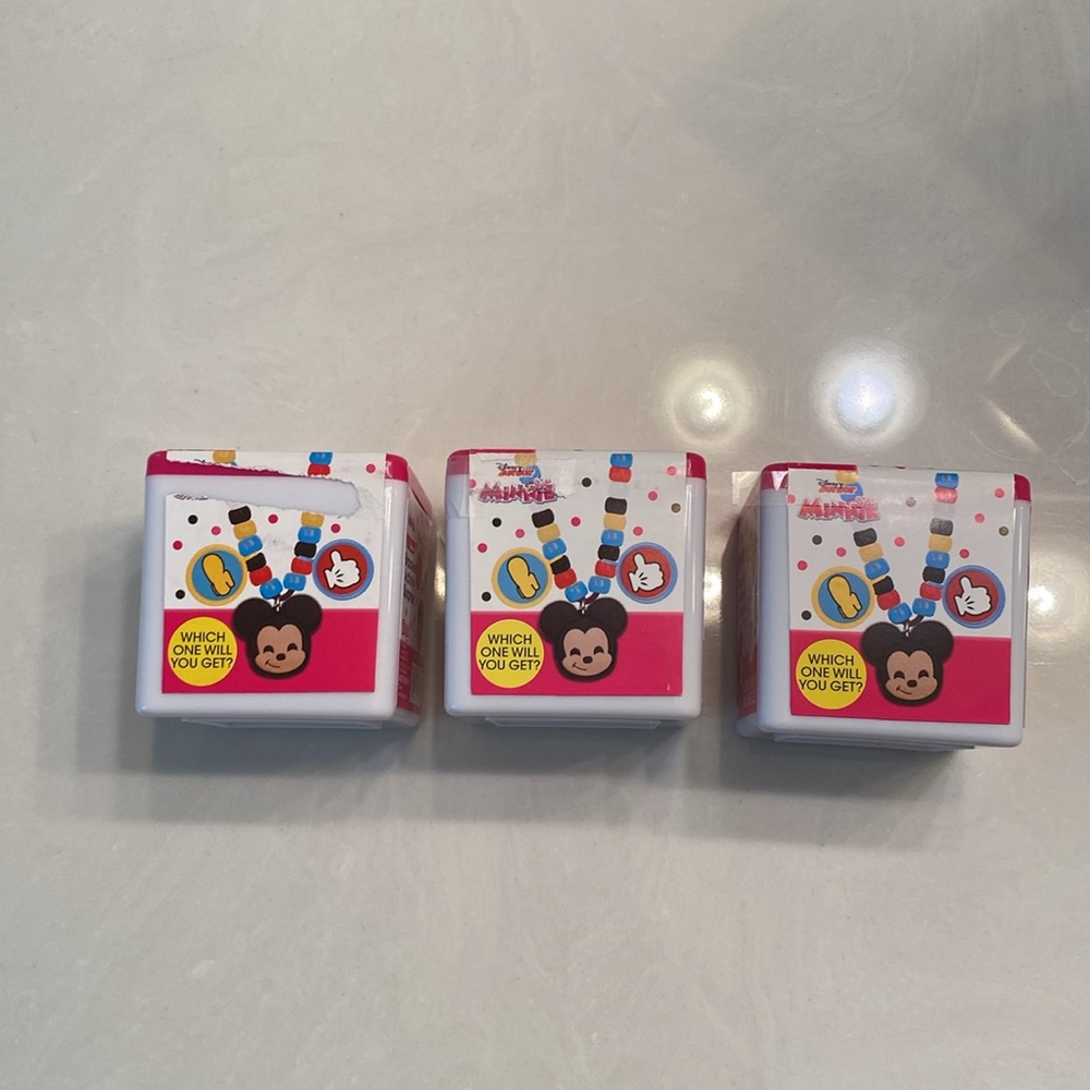 Disney Minnie bracelet activity surprise x 3 - Picture 3 of 7